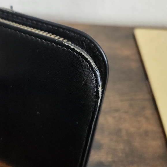 YSL Saint Laurent Zip Around Wallet Leather Black - Picture 6 of 16